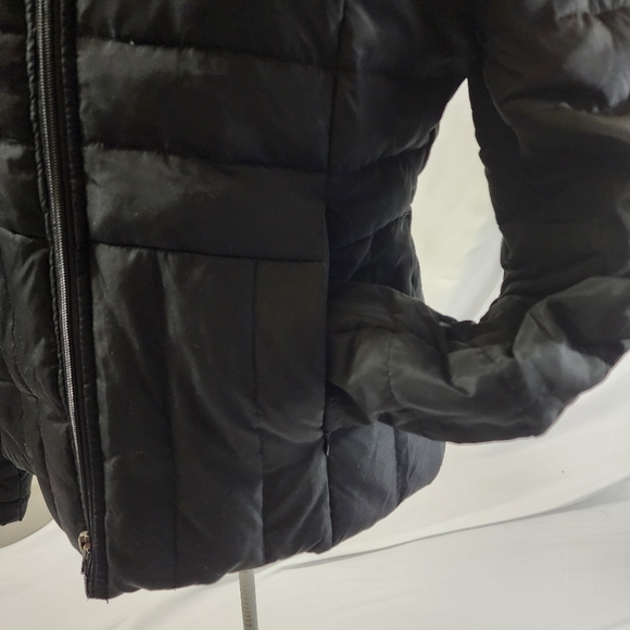 Kenneth Cole reaction black puffer jacket size medium zip front - Picture 14 of 15